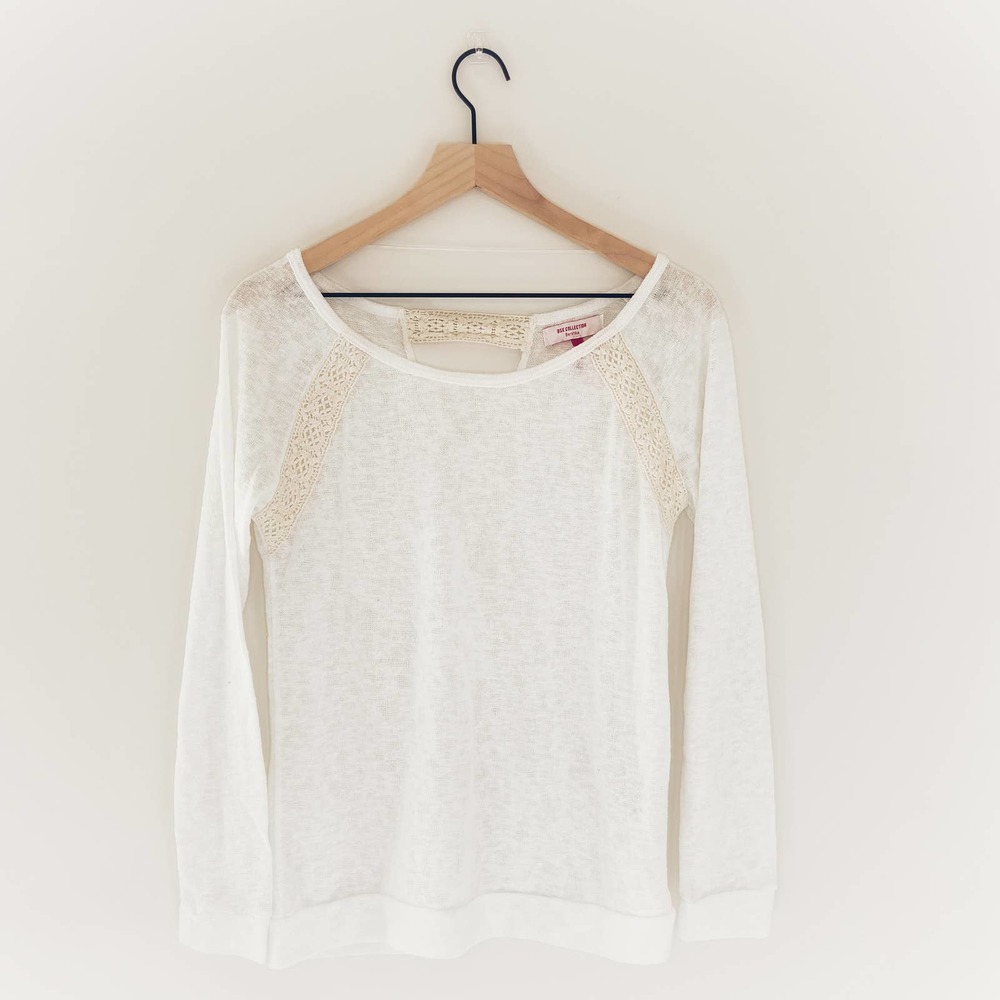 BSK Collection White Detailed Sweater Size L